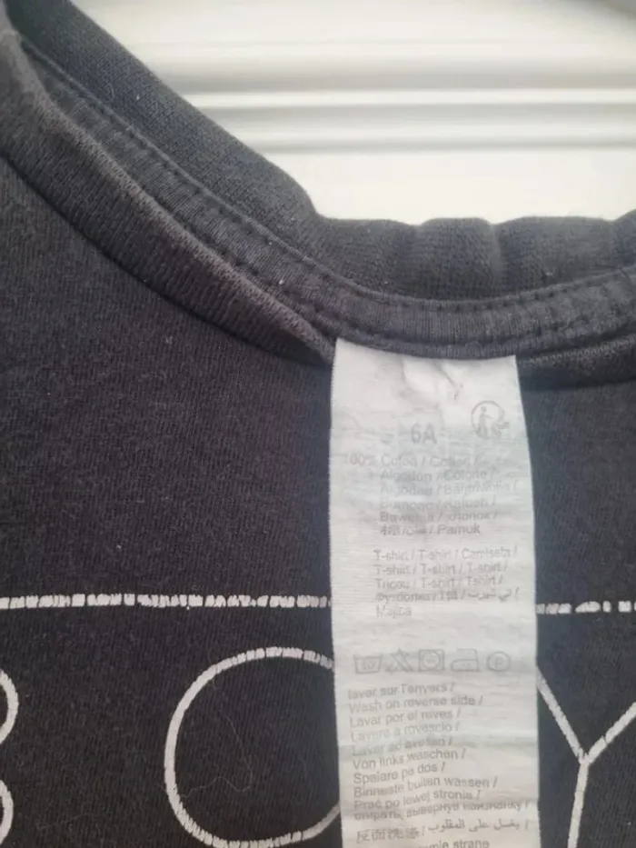 T shirt 6ans - photo numéro 2