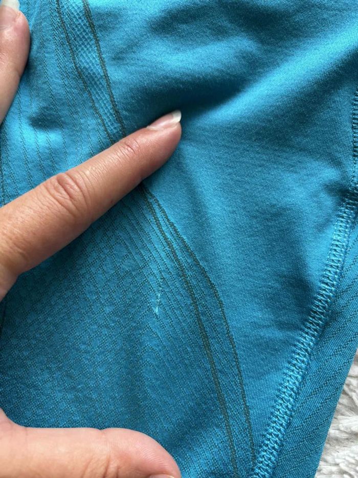 Ensemble Gymshark Apex Seamless Femme Bleu – Brassière L + Legging M – Comme Neuf – Valeur 102€ - photo numéro 11
