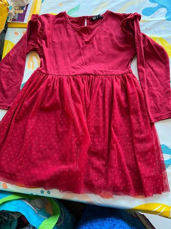 Robe rouge fille