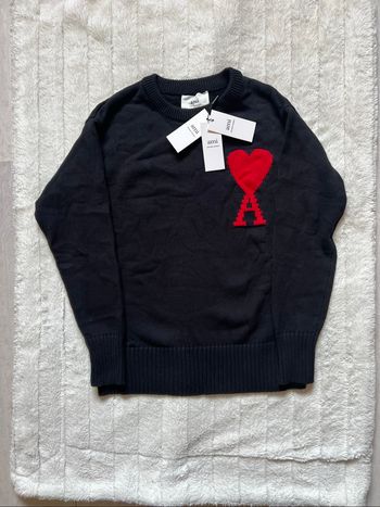 Pull AMI Noir et Rouge Neuf Taille S