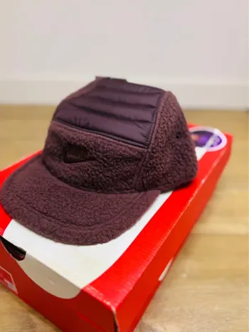 Nike Club SB Cap Polar Brown Casquette 5 Panel Polaire Taille M/L