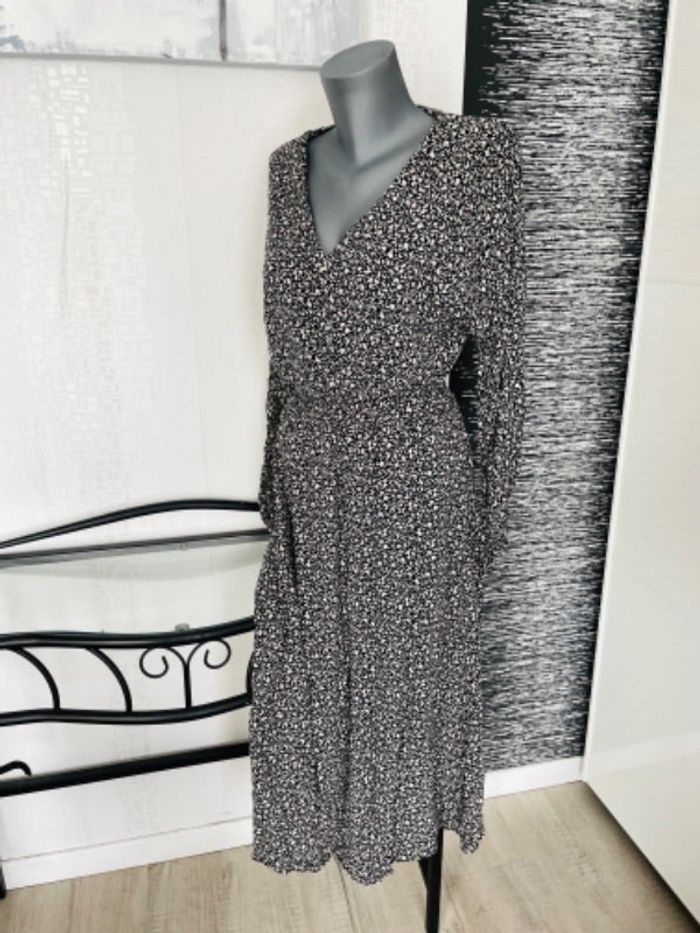 Robe longue romantique taille 40 neuve