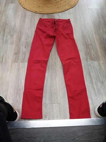 Jean rouge 16A
