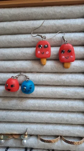 2 paires de boucles d'oreilles en pâte fimo