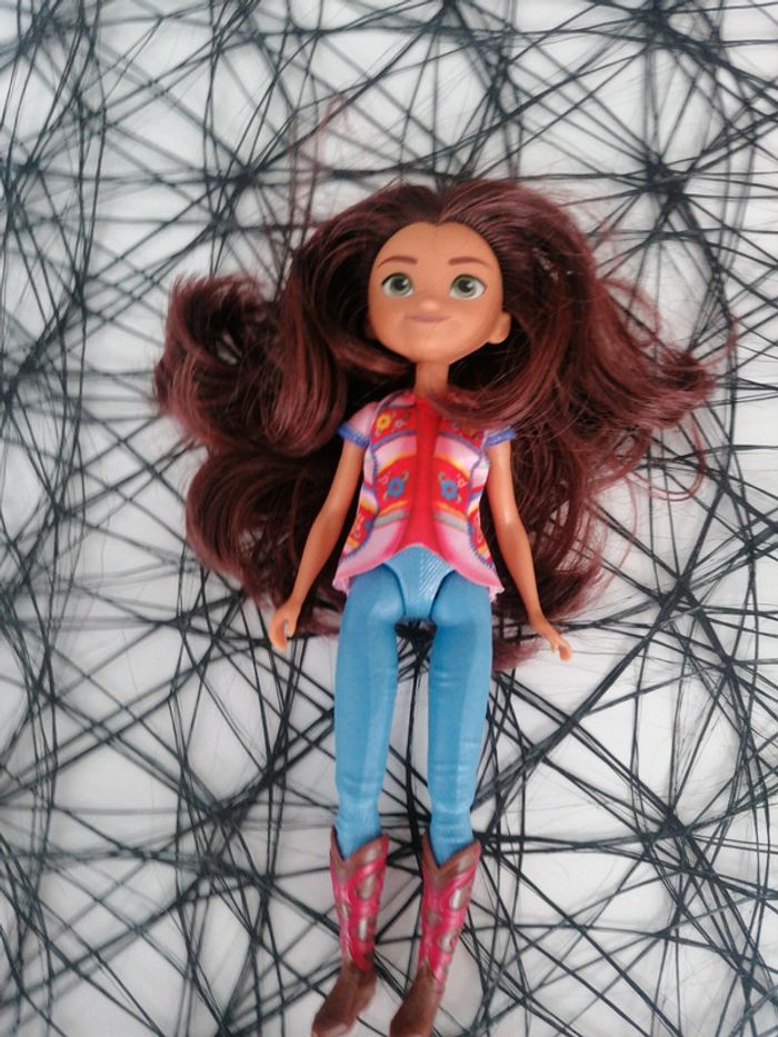 Jolie poupée style Barbie 👧🏻