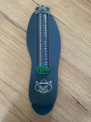 - Mesure pied  - Très bon état