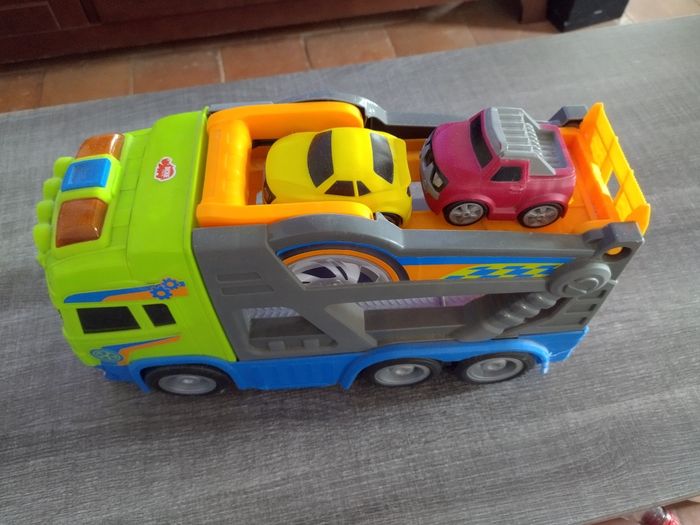 Camion transporteur - photo numéro 4