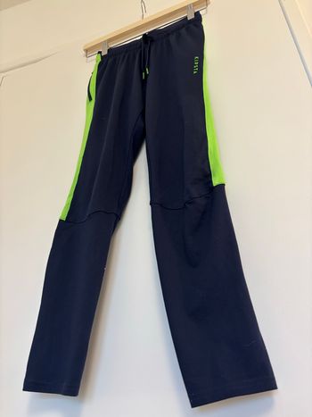 Pantalon thermique enfant 7-8 ans estimé