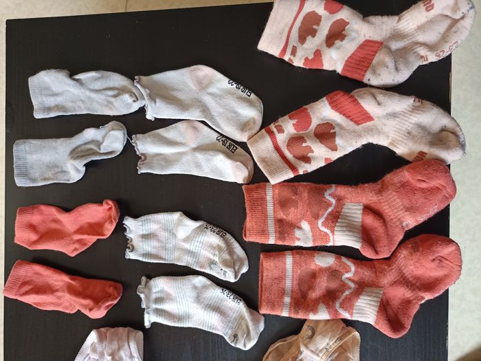 Lot de 11 culottes et 6 paires de chaussettes - photo numéro 2