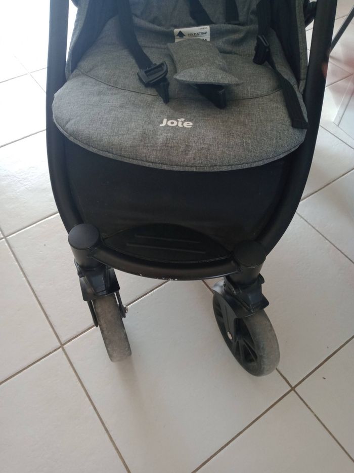 Poucette joie - photo numéro 2