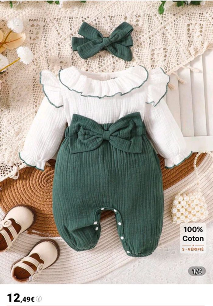 Combinaison bébé fille