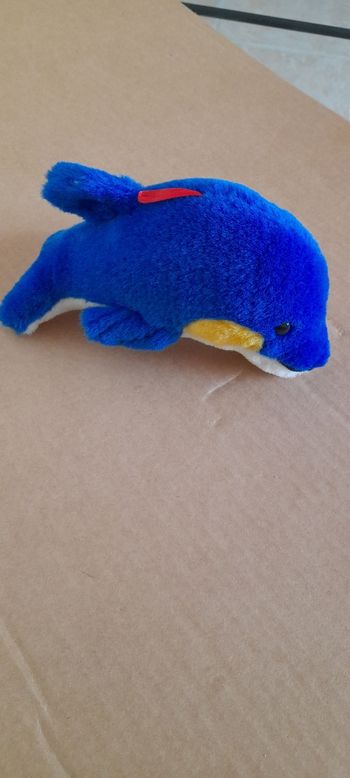 Peluche dauphin