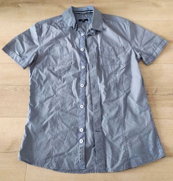 Chemise homme manches courtes bleue à fines rayures taille M Célio