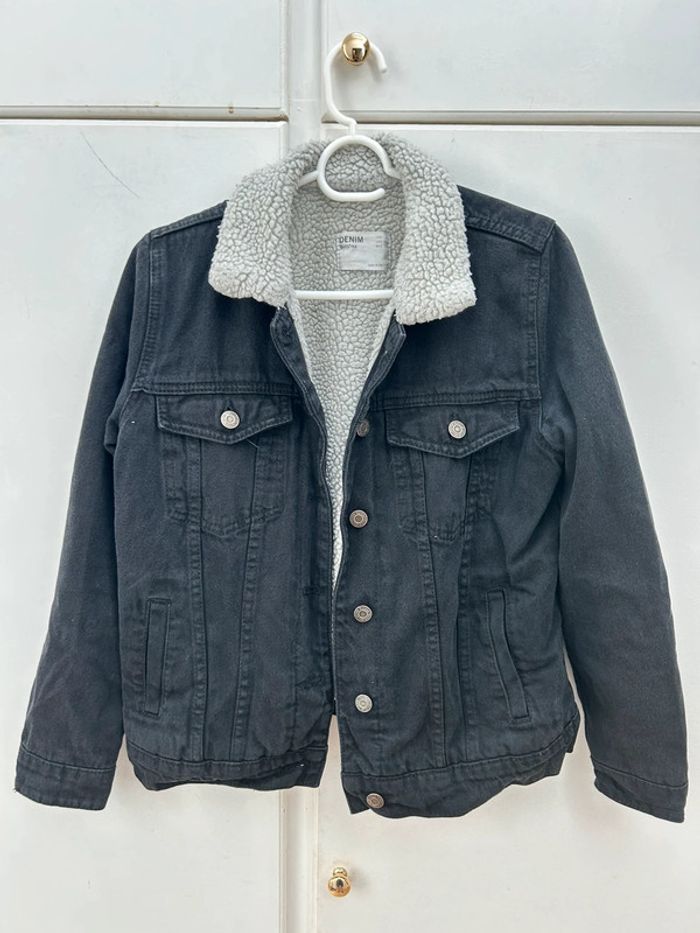 Veste en jeans noir avec moumoute au col - berskha taille xs
