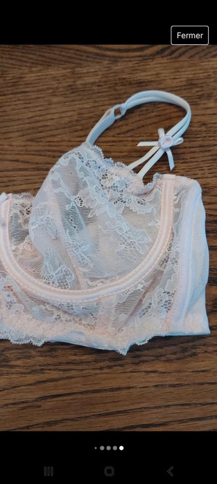 Soutien gorge rose Hunkemöller fr 90C - photo numéro 11