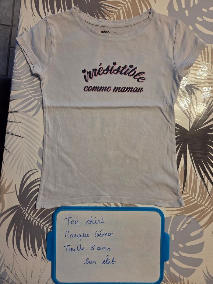 Tee shirt message