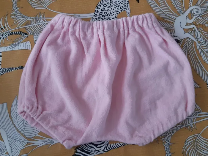 Lot short + tee shirt 2 ans - photo numéro 3