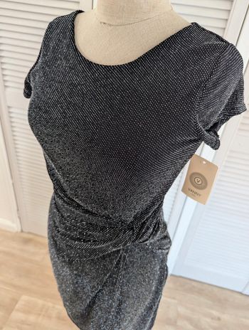 Robe à paillettes - NEUVE