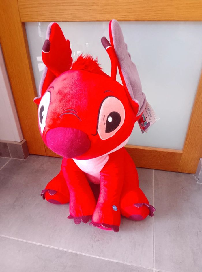 Grande peluche Leroy parlante -50 cm - Rouge - Disney Stitch - photo numéro 2