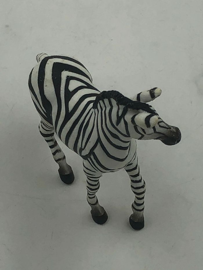 Figurine en PVC Zèbre Papo 2010 - photo numéro 2