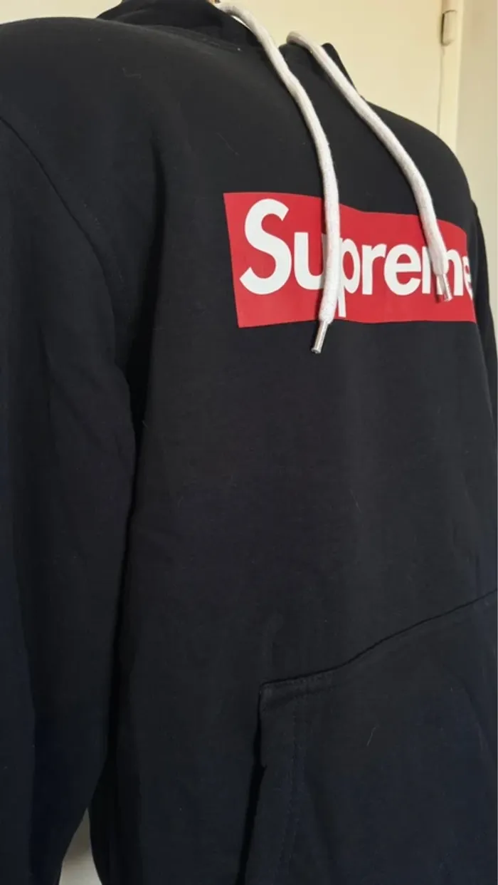 Sweat capuche suprême - photo numéro 3