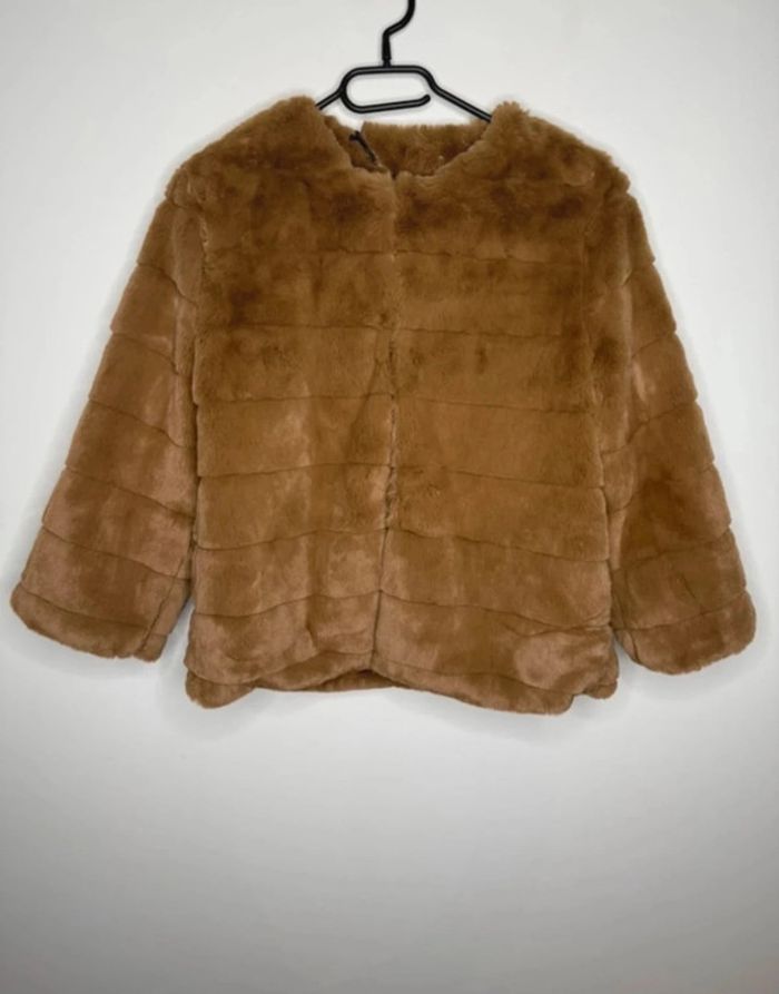 🍂 Veste à fausse fourrure marron / 3Desy T/M🍂 - photo numéro 2