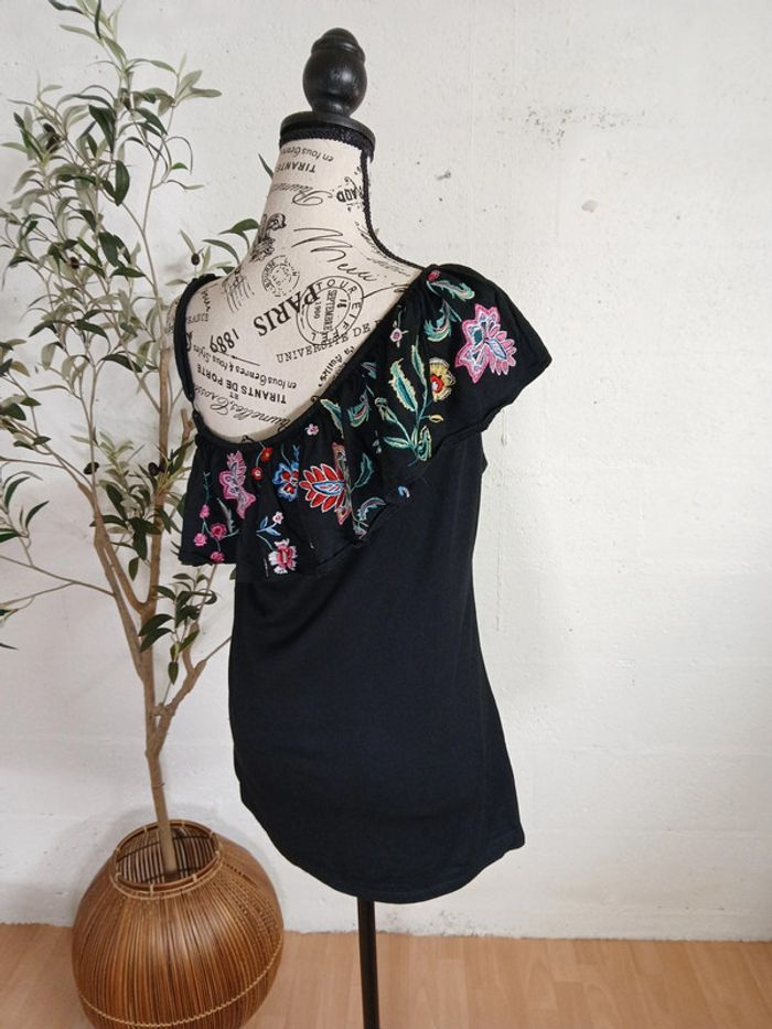 🌸 Blouse asymétrique une épaule dégagée – Jessica C&A – Taille M – Très bon état - photo numéro 5
