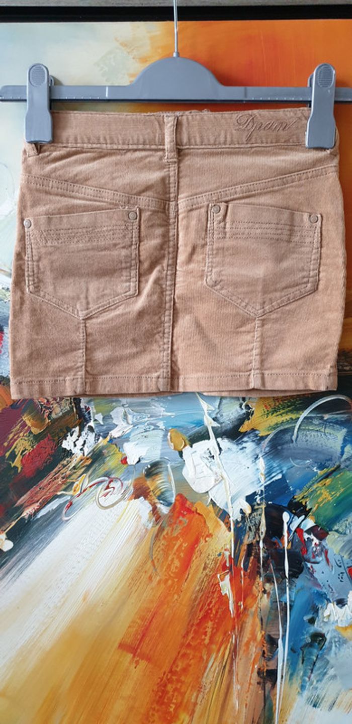 Neuve mini-jupe DPam 6 ans 114cm - photo numéro 2