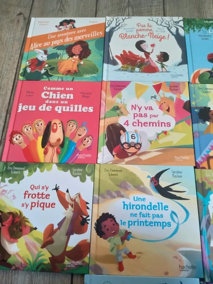 Gros lot de 14 livres enfants Mc Do Happy Meal - photo numéro 2