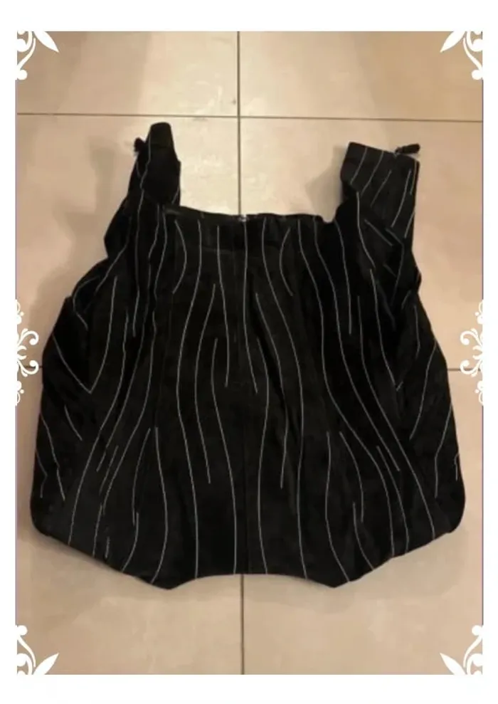 Veste boléro de créateur modèle unique - photo numéro 4