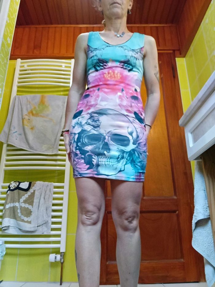 Robe femme colorée motif tête de mort - photo numéro 8