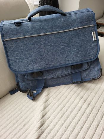Cartable neuf, coloris jean's