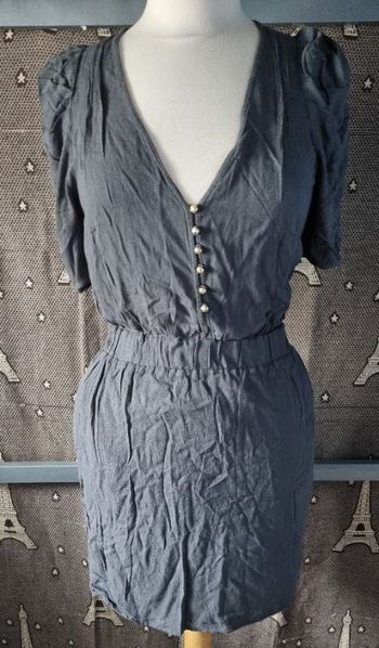 Robe grise avec jupon intégré taille 38