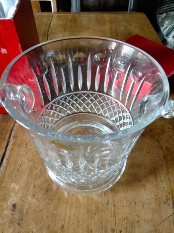 Seau à champagne cristal neuf Les ducs de Lorraine