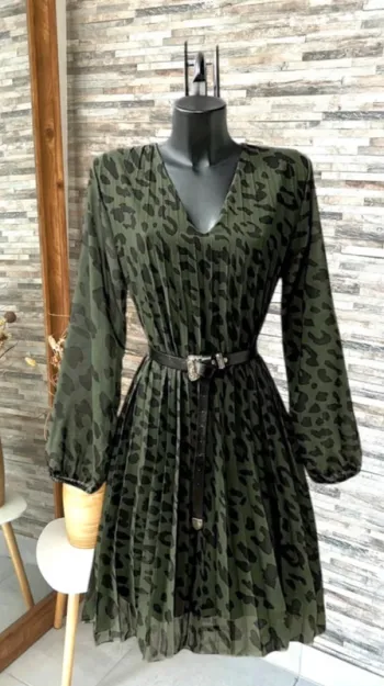 Robe kaki Léo
