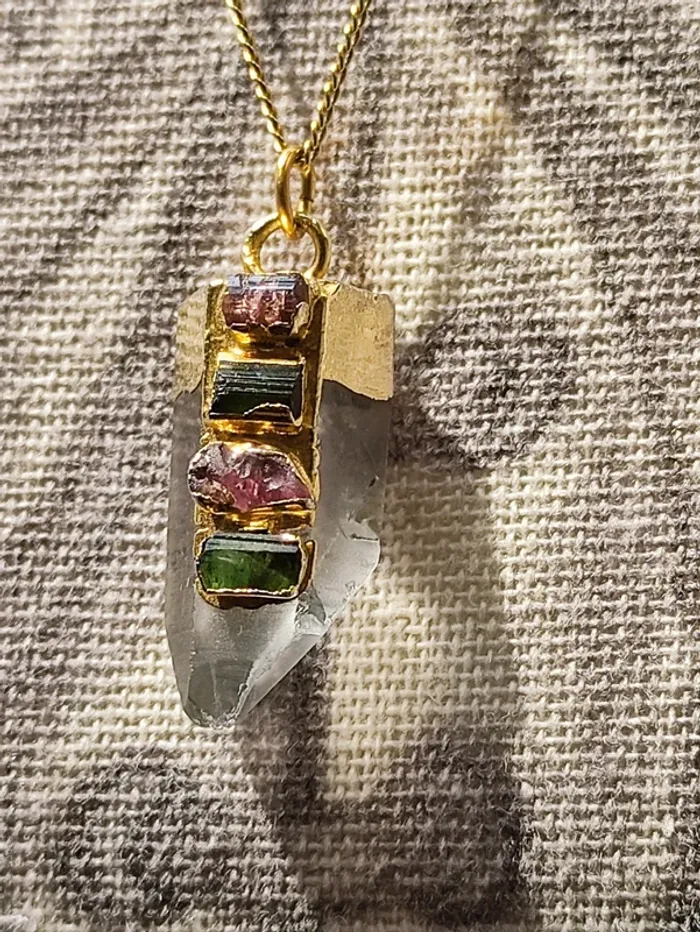 👄 collier grigri cristal de roche et tourmaline - photo numéro 2
