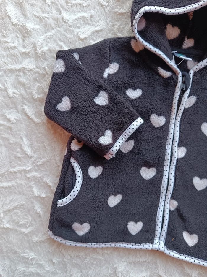 Gilet zippé avec capuche veste polaire Fille 6 mois cœur Tex Baby - photo numéro 3