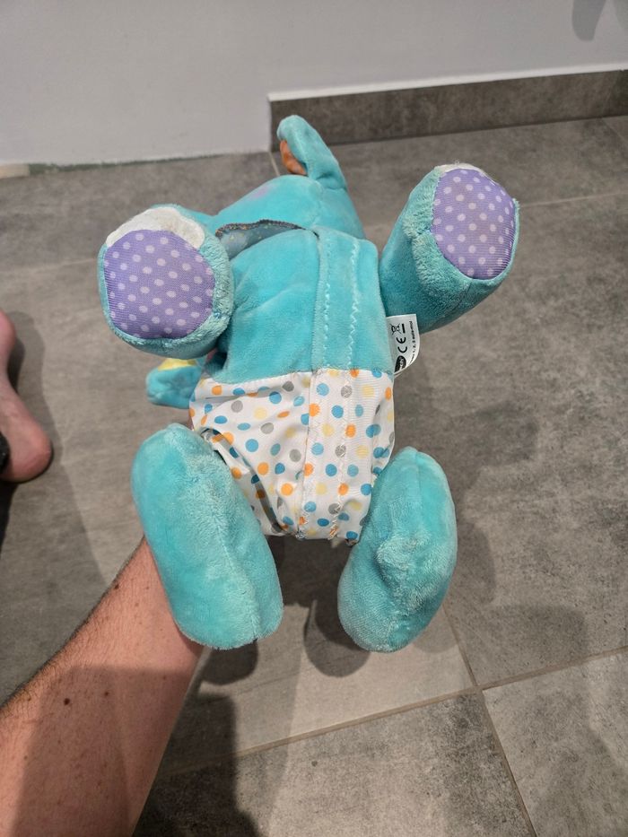 Éléphant 1,2,3 suis moi - photo numéro 4