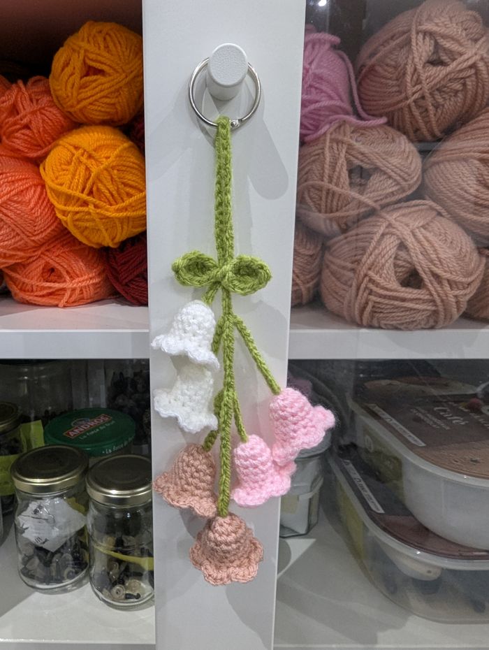 Muguets avec 6 clochettes au crochet