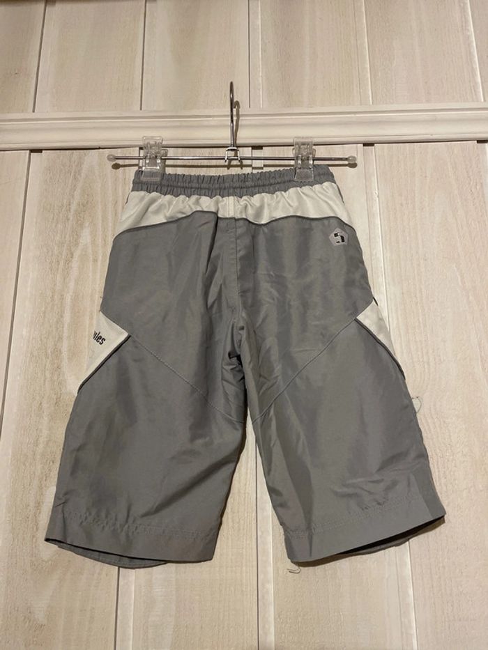 Bermuda sport gris - Five Miles - 3ans - photo numéro 2