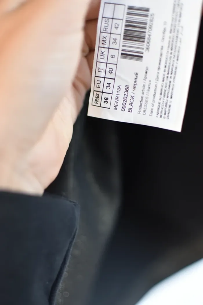Robe Naf Naf en taille 36 - Très bon état - photo numéro 5