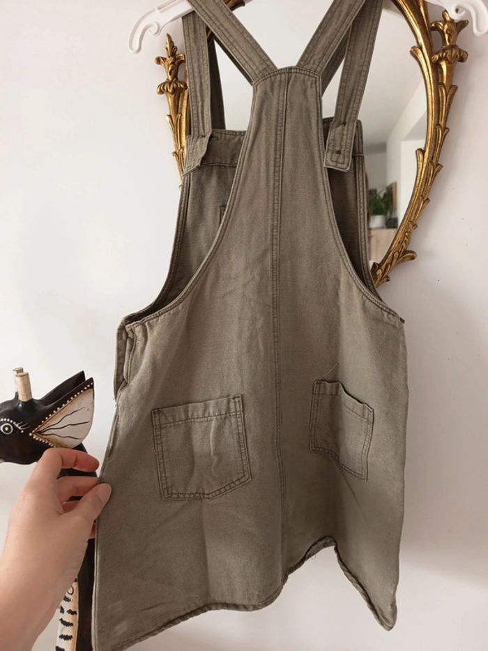Robe salopette - photo numéro 4