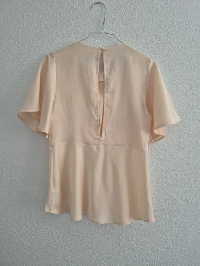 Top crème Asos - photo numéro 4