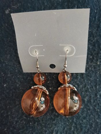 Grosses boucles pendantes transparentes