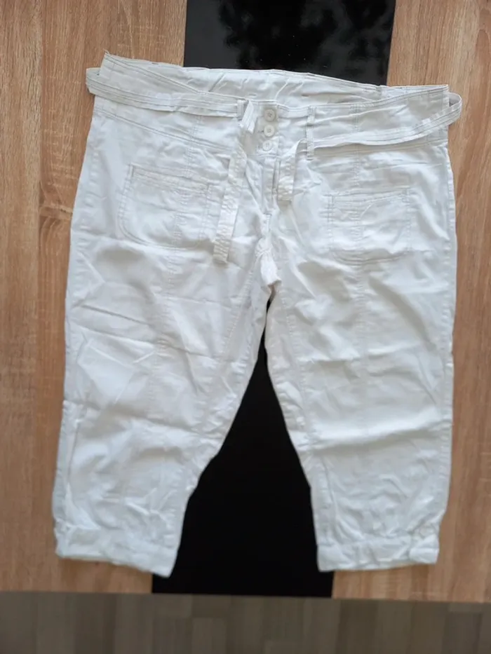 Panta-court blanc T.46 - photo numéro 3