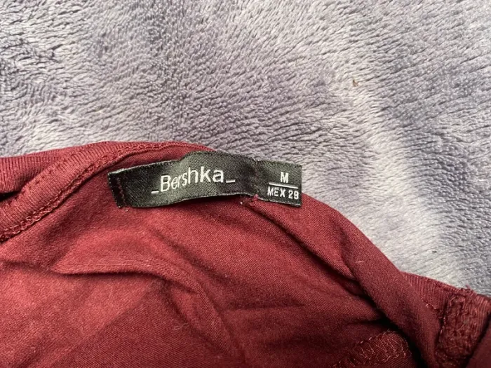 Tee shirt Bershka taille M bordeaux - photo numéro 3