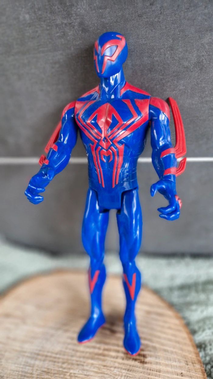 Figurine spiderman Marvel