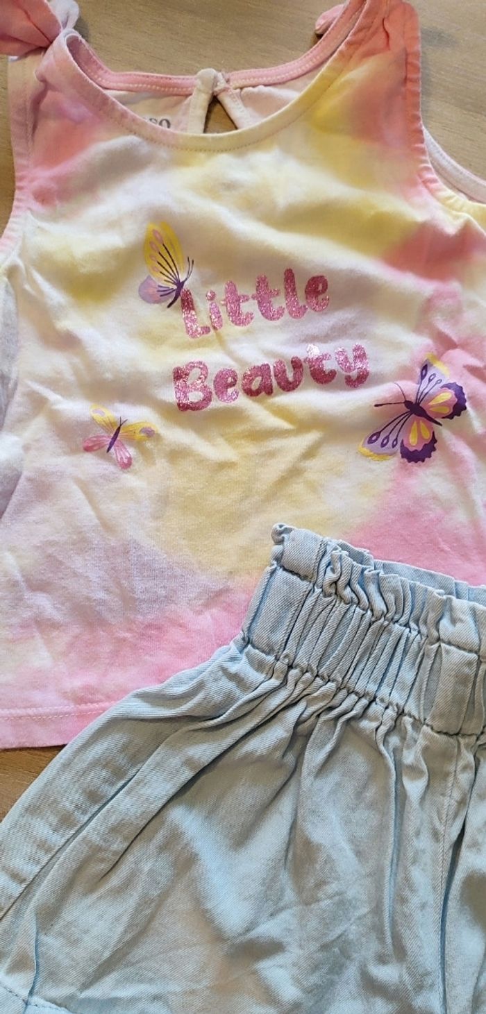 Tenue t-shirt+ short jean - 9 mois - photo numéro 2