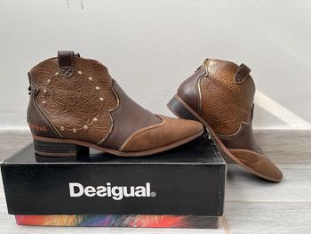 Bottines Desigual 39