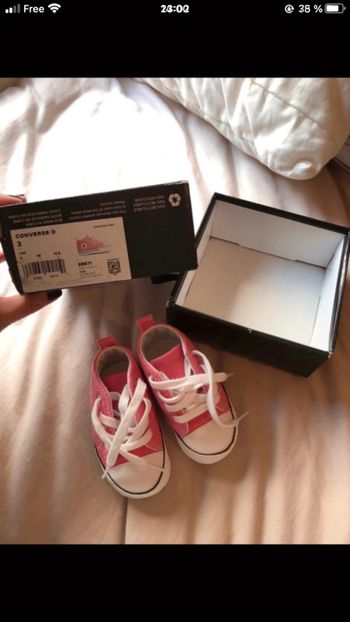 Converse bébé fille rose neuve